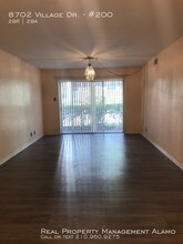 8702 Village Dr-Unit -#200 in San Antonio, TX - Building Photo - Building Photo