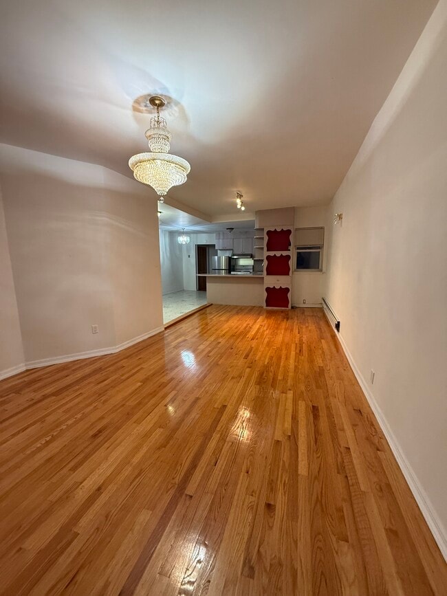529 80th St, Unit 1 in Brooklyn, NY - Building Photo - Building Photo