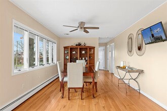 7 Baldwin Blvd in Bayville, NY - Building Photo - Building Photo