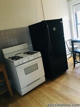 1680 Commonwealth Ave, Unit 4 in Boston, MA - Building Photo - Building Photo