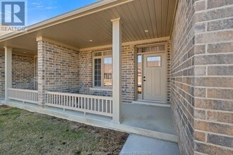 11 Johnathon St in Chatham, ON - Building Photo - Building Photo