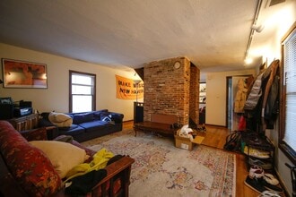 107 Howe St in New Haven, CT - Building Photo - Building Photo