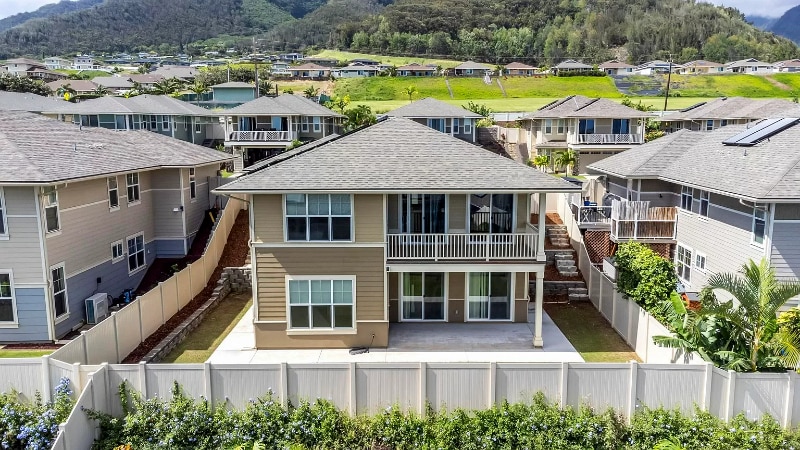 172 Puaehu St in Wailuku, HI - Building Photo