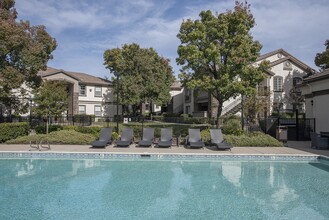 Stoneridge in Roseville, CA - Foto de edificio - Building Photo