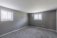 Manchester Apartments in Philadelphia, PA - Building Photo - Interior Photo