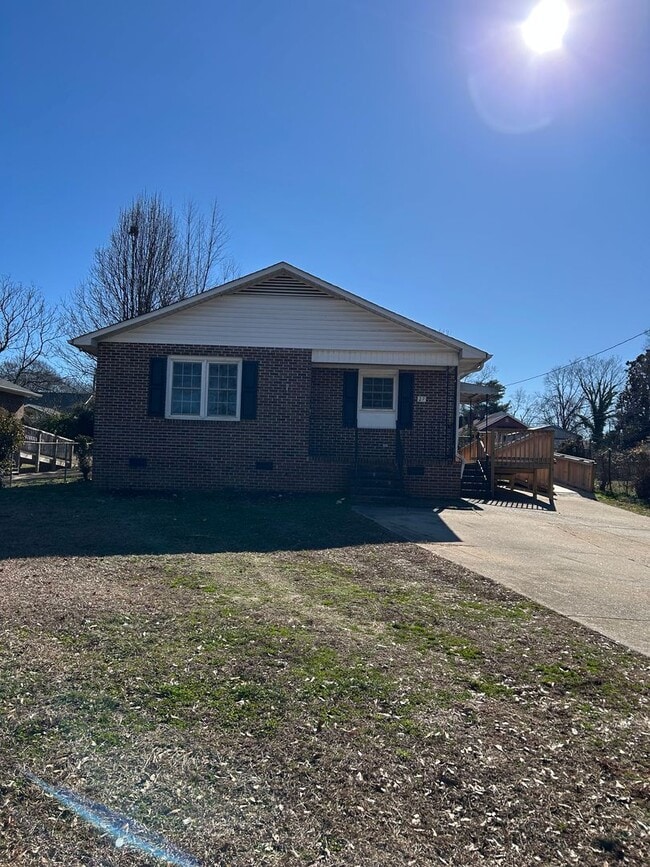 property at 27 Brunson St