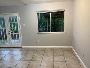 8303 Gallatin Dr in Austin, TX - Building Photo - Building Photo