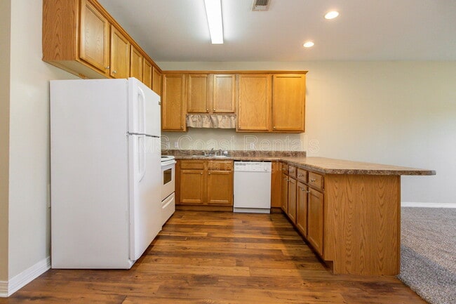 2504 Gladiolus St in Ocean Springs, MS - Building Photo - Building Photo