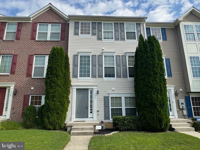 property at 736 Wineberry Way