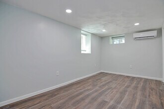 29 Laurel Rd, Unit #0 in Milton, MA - Building Photo - Building Photo