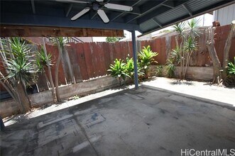 925 9th Ave in Honolulu, HI - Foto de edificio - Building Photo