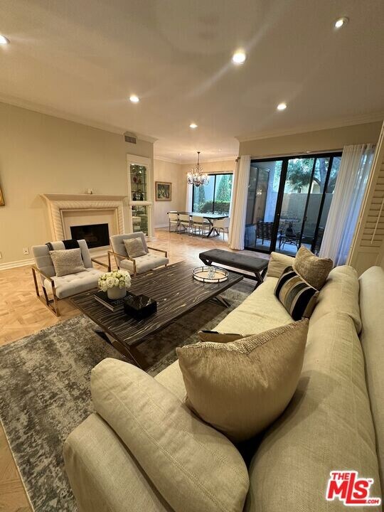2378 Century Hill in Los Angeles, CA - Building Photo
