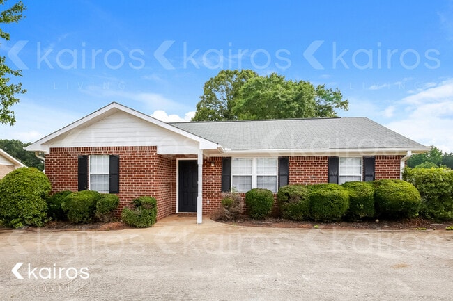 property at 385 Deer Park Dr