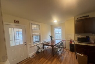 755 South St in Waltham, MA - Building Photo - Building Photo