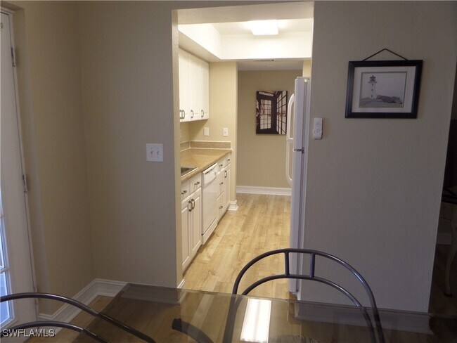 property at 3905 Del Prado Blvd S