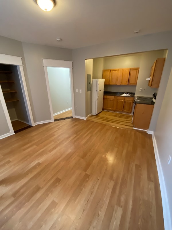 114 Ashley St