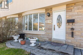 3270 Klaiman Dr in Mississauga, ON - Building Photo - Building Photo