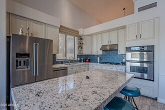 2418 E Glass Ln in Phoenix, AZ - Building Photo - Building Photo