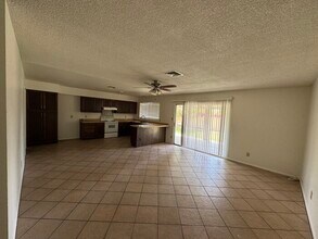 2701 W Charleston Ave in Phoenix, AZ - Building Photo - Building Photo