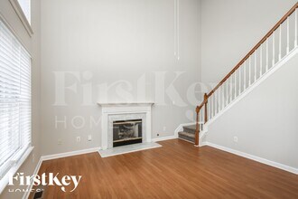 4673 Devencrest Ln, Unit 351 in Buford, GA - Building Photo - Building Photo