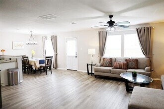 6908 Campina Crossing in Austin, TX - Building Photo - Building Photo