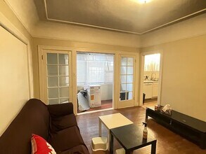 2674 Ellendale Pl, Unit 2674 in Los Angeles, CA - Building Photo - Building Photo