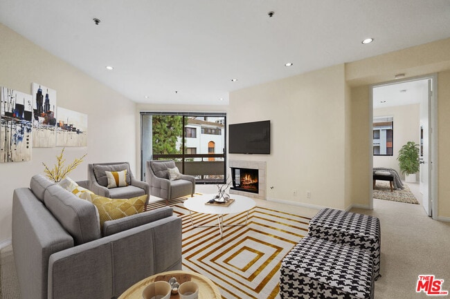 2102 Century Park Ln in Los Angeles, CA - Building Photo - Building Photo