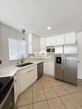 7039 S 41st St in Phoenix, AZ - Building Photo - Building Photo