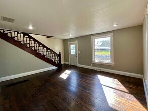 315 Walnut St in Osage, IA - Building Photo - Building Photo