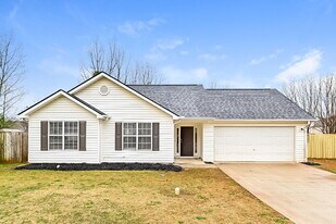 604 Fieldcrest Dr in Mcdonough, GA - Building Photo