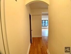 EAST 56 STREET in New York, NY - Building Photo - Building Photo