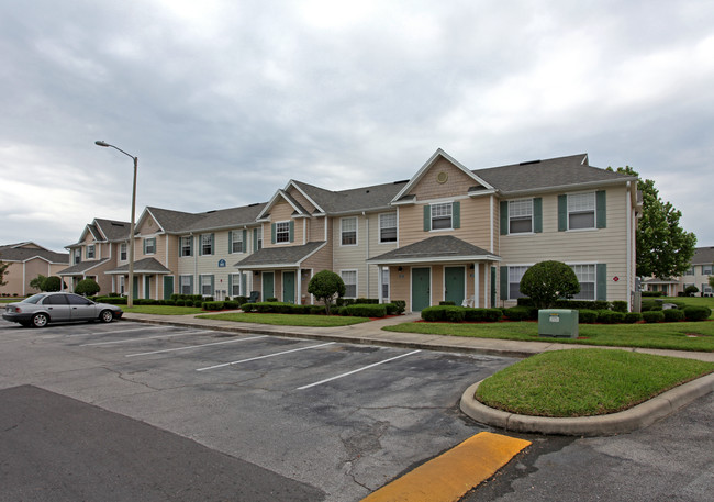 Waterford East in Orlando, FL - Building Photo - Building Photo