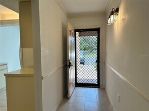 6191 Timberlake Dr in Sarasota, FL - Building Photo - Building Photo