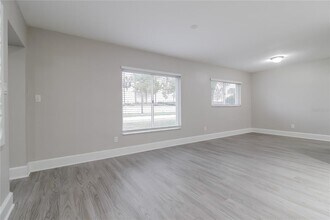 5963 Bamboo Dr in Orlando, FL - Building Photo - Building Photo