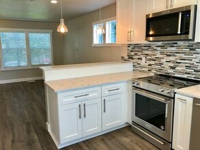 1963 Braget St in Dupont, WA - Building Photo - Building Photo