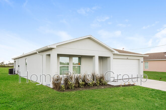 1818 NW 27th Terrace in Cape Coral, FL - Building Photo - Building Photo