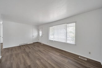 4144 Bannock Dr in West Valley City, UT - Building Photo - Building Photo