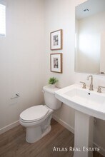 1120 W Villa Theresa Dr in Phoenix, AZ - Building Photo - Building Photo