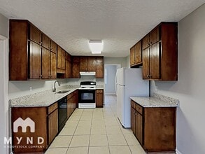 314 Laurel Ln in Stockbridge, GA - Building Photo - Building Photo