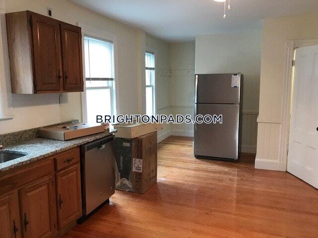 36 Shannon St in Boston, MA - Building Photo - Building Photo