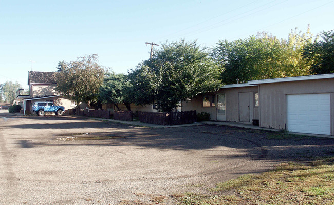 7016-7020 W 38th Ave in Wheat Ridge, CO - Foto de edificio - Building Photo