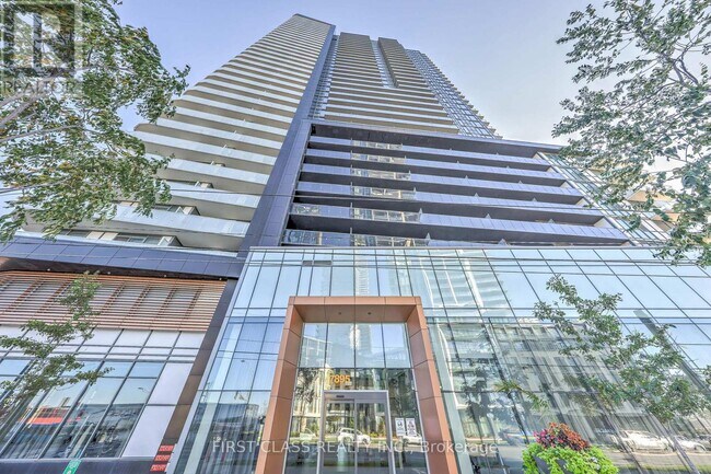 7895 Jane St in Vaughan, ON - Building Photo - Building Photo