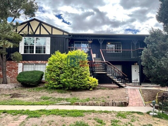 property at 2902 Airport Rd
