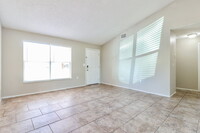 3216 Kismet Ct in New Port Richey, FL - Foto de edificio - Building Photo