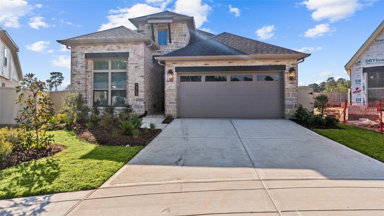 14703 Band Tailed Pigeon Ct in Magnolia, TX - Building Photo