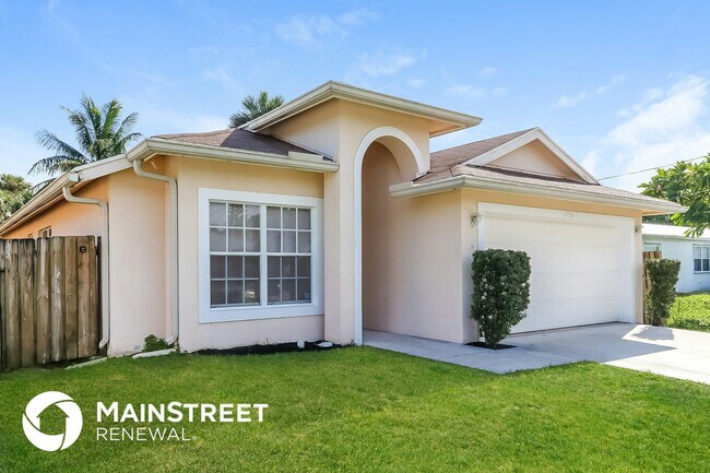6756 3rd St in Jupiter, FL - Building Photo - Building Photo