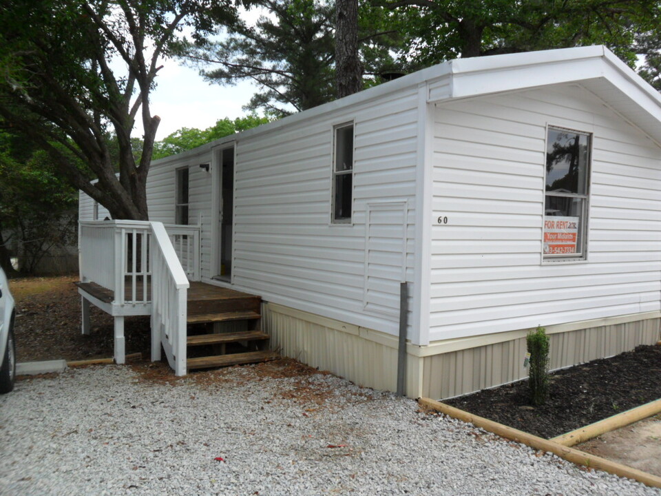 3118 Dudley Rd in West Columbia, SC - Building Photo