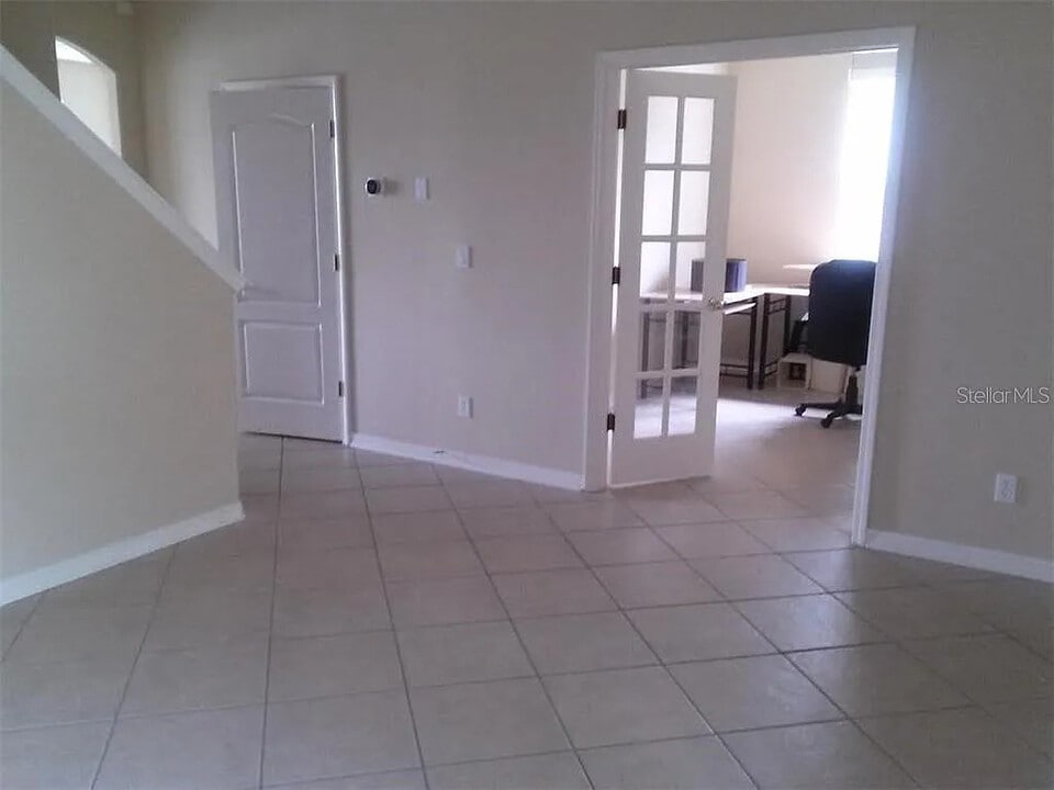 15117 Searobbin Dr in Lakewood Ranch, FL - Foto de edificio