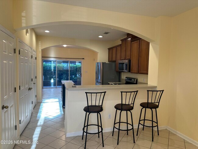 12997 Sunset Lake Dr in Jacksonville, FL - Building Photo - Building Photo