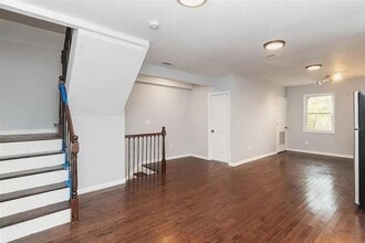 285 Grant Ave in Jersey City, NJ - Building Photo - Building Photo